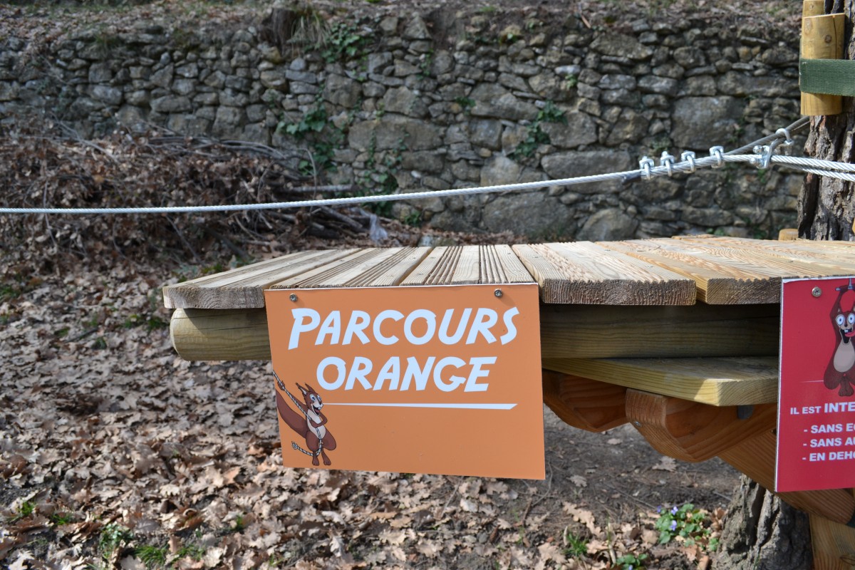 JoncasAventure parcours accrobranche orange